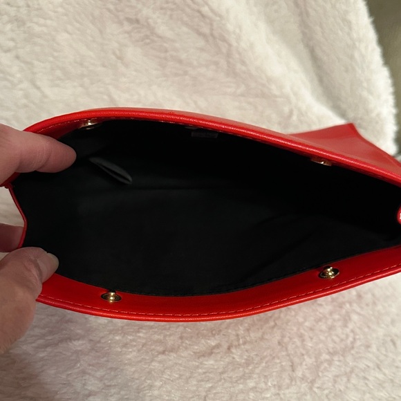 YSL Beaute Red Clutch Bag - Picture 5 of 8